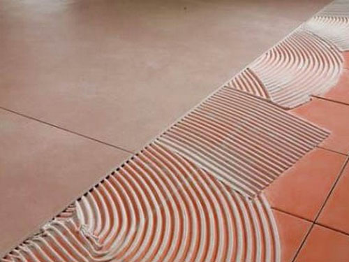 Можно ли класть плитку на старую плитку на полу в ванной?